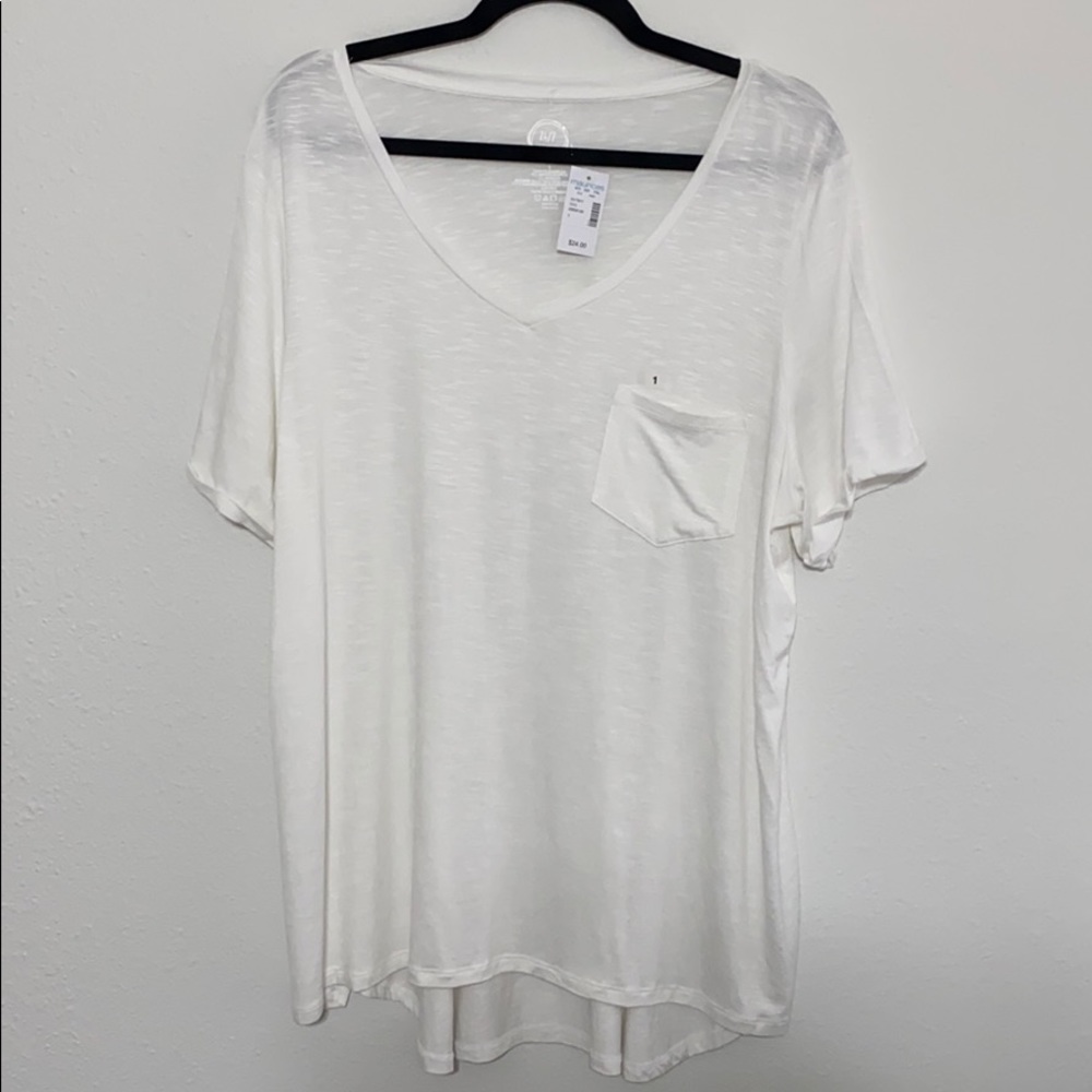 NWT- white 24/7 tee